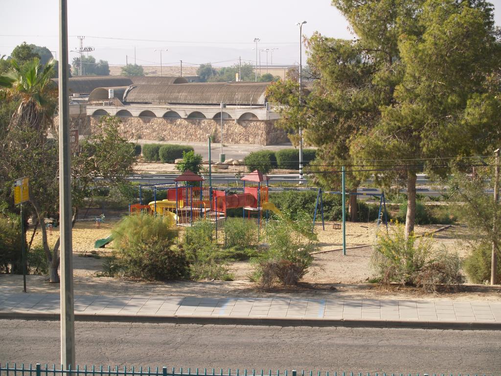 Zimmer Arad Dead Sea, Big And Confortabוl Apartment, Logic Cost - במחיר שפוי Zewnętrze zdjęcie
